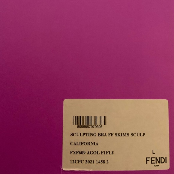 Fendi X Skims Sculpting Bra Size Large Color California NEW - Picture 6 of 6